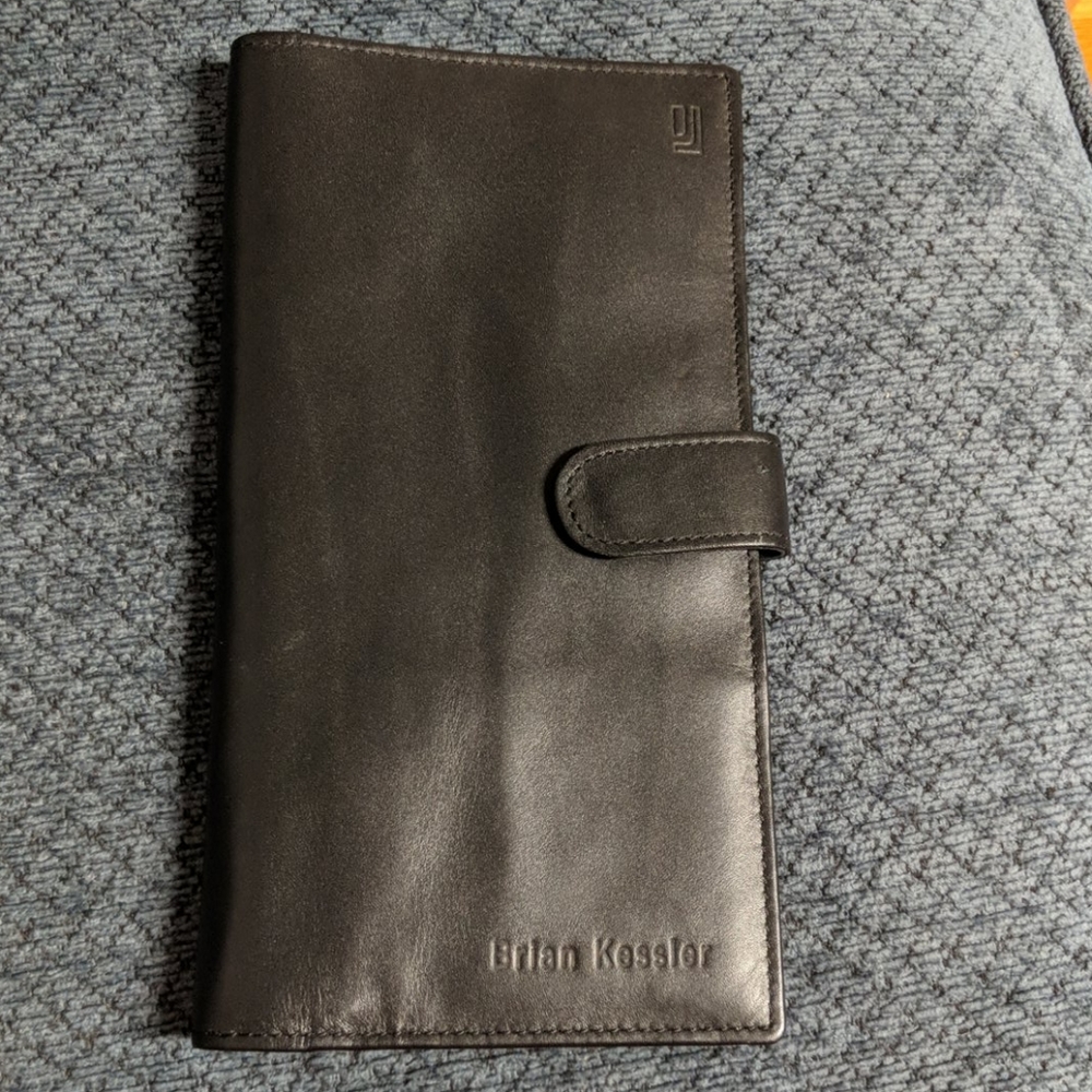 Jefferjee's large wallet